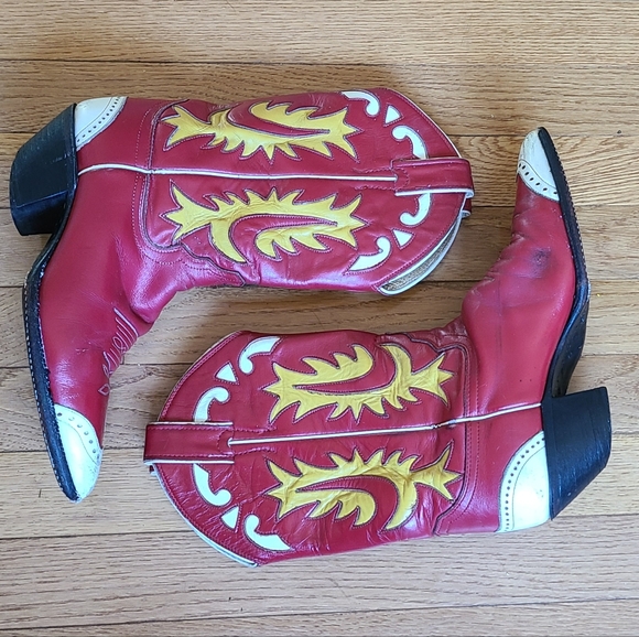Justin Boots Shoes - VINTAGE women's Red Cowboy Boots 80's Vintage size 7